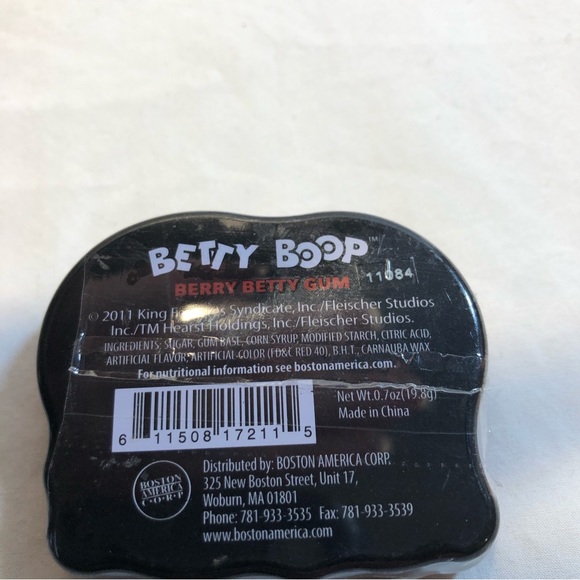 Betty Boop Collectors lot : Keys, Candy Dispenser, Old Calendar for photos + - Picture 12 of 13